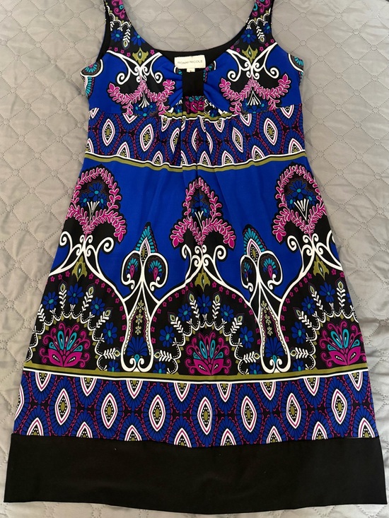 Ronni Nicole Dresses & Skirts - Ronni Nicole Blue Dress with Pink and Black Paisley Motif